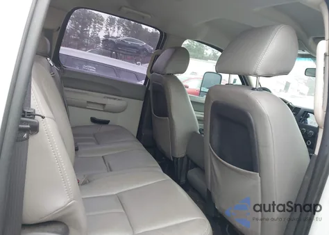 2010 Chevrolet Silverado 2500Hd Work Truck from USA, damaged, VIN 1GC4KVBGXAF140980